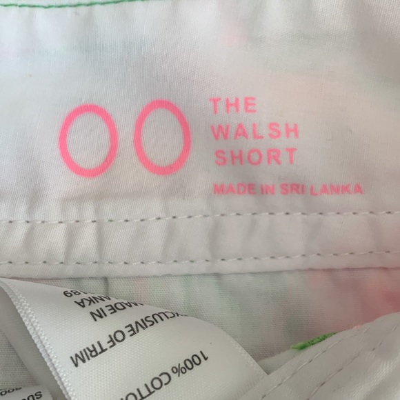 Lilly Pulitzer Resort White Hot Wings Walsh Shorts Flamingos Size 00 EUC - Picture 5 of 8